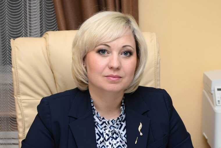 Экс-глава Сузунского района Лилия Некрасова может получить срок за аферу с мужем и строительную халатность