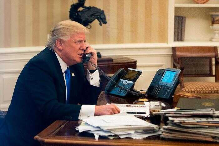 Трамп пообещал позвонить Путину для обсуждения мира в Украине